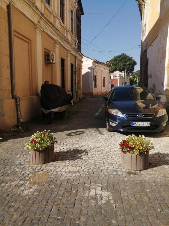 Hotel Rares Botoszany Zewnętrze zdjęcie