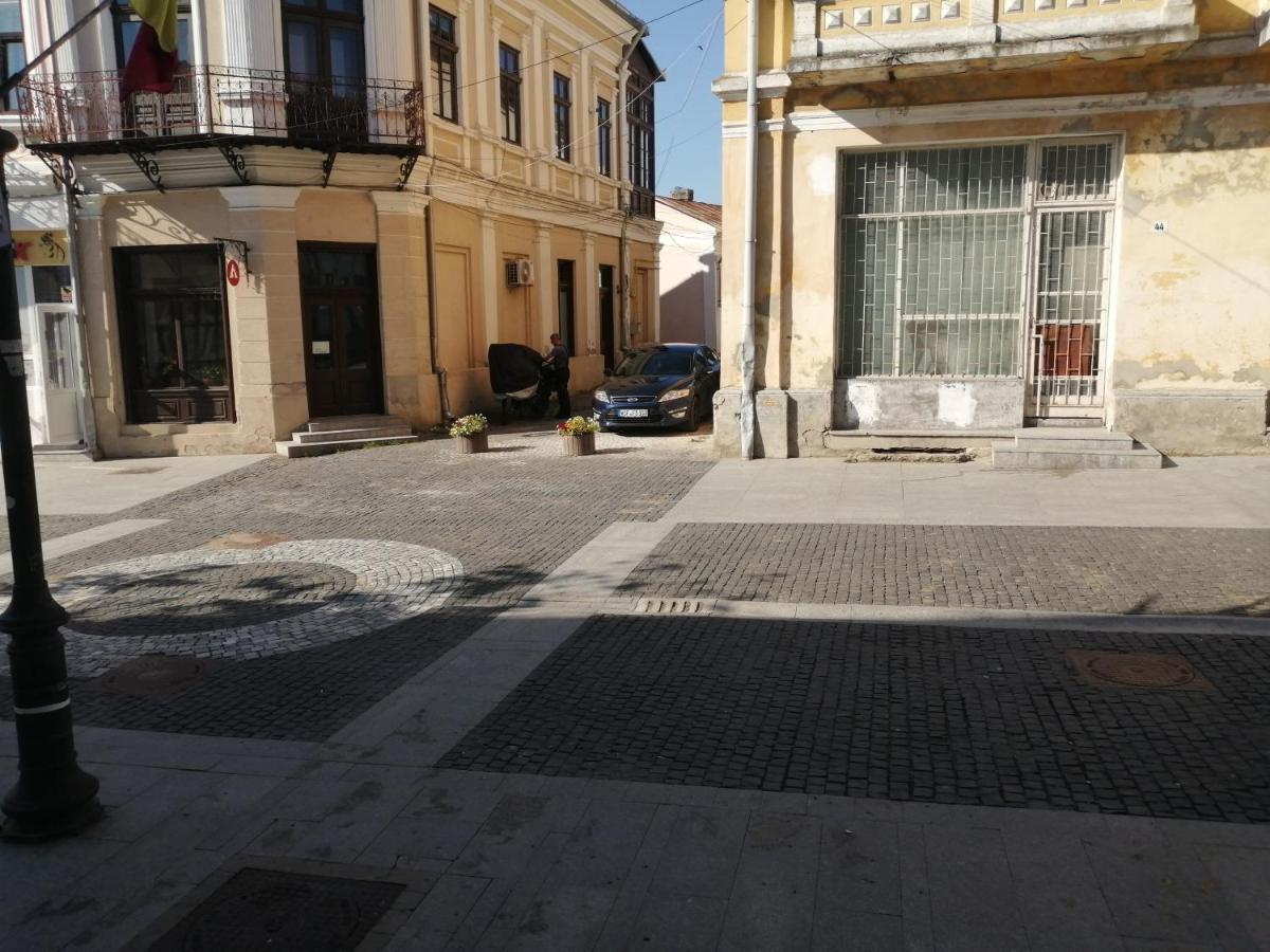 Hotel Rares Botoszany Zewnętrze zdjęcie