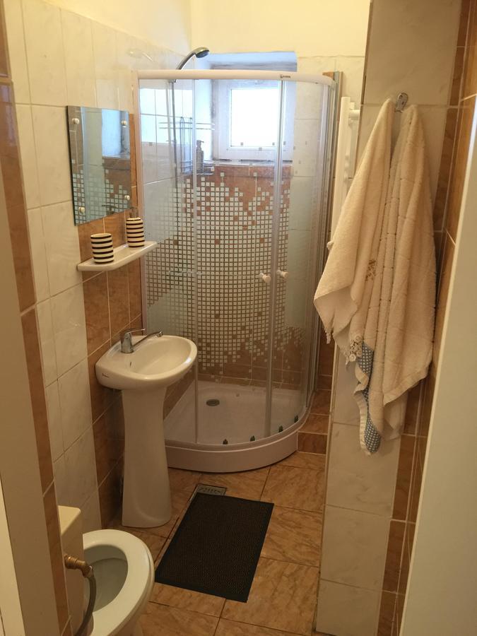 Hotel Rares Botoszany Zewnętrze zdjęcie
